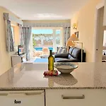 Chimenea 15 Private Pool & Parking By Casasol Apartmán
